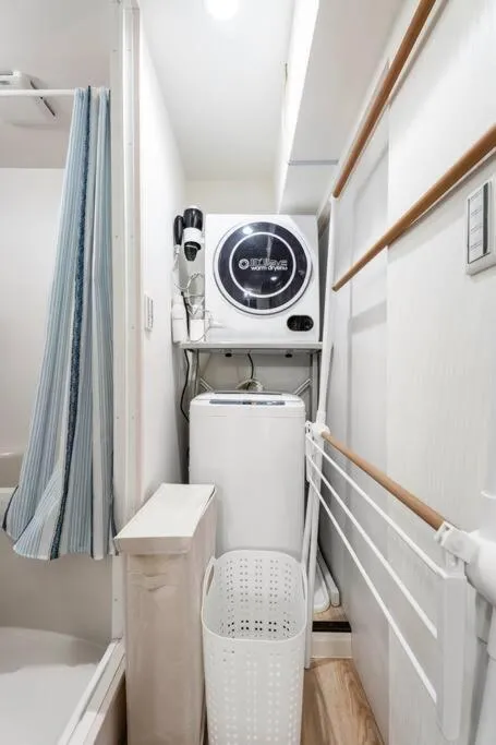 Image 4 of #605 Opening sale – Private rental – City central – 2min walk from Hommachi Sta, 7min walk from Sakaisuji Hommachi Sta – Including washing machine, dryer, and kitchen