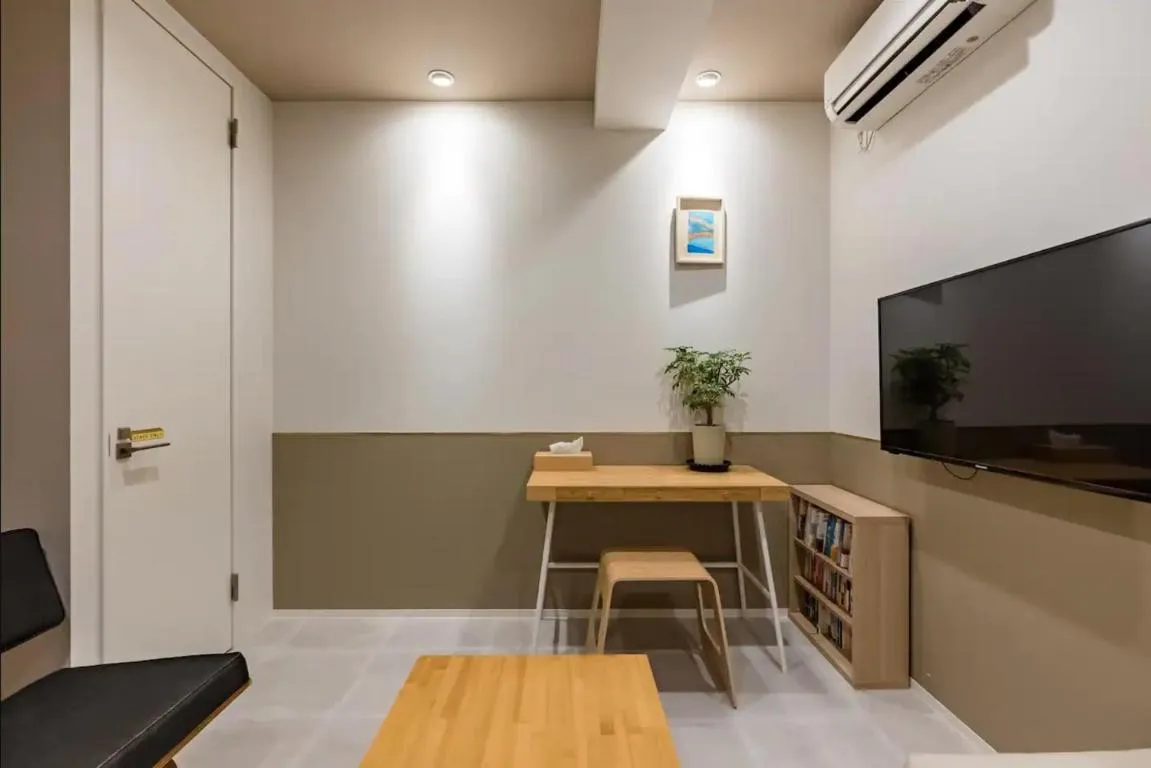 Image of 8b HOTEL -Osaka Nishikujo APARTMENT-