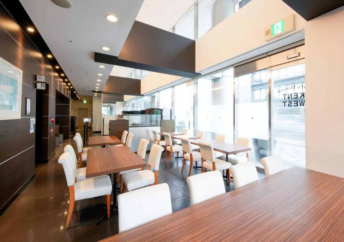 Image 4 of APA Hotel Midosuji Hommachi Ekimae