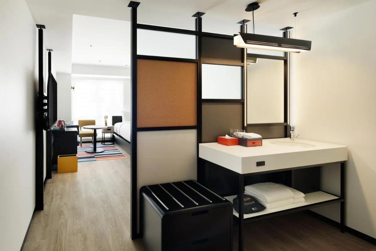 Image 4 of Aloft Osaka Dojima