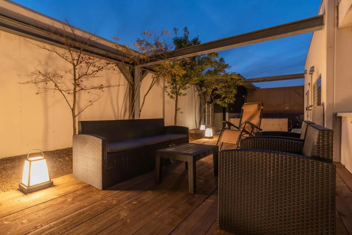 Image 3 of Bijou Suites AI PREMIUM
