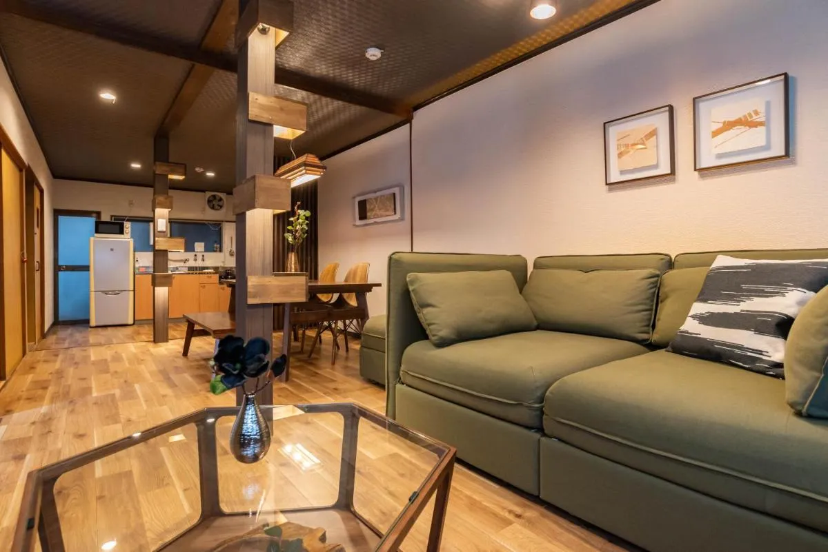 Image 1 of Bijou Suites Goen