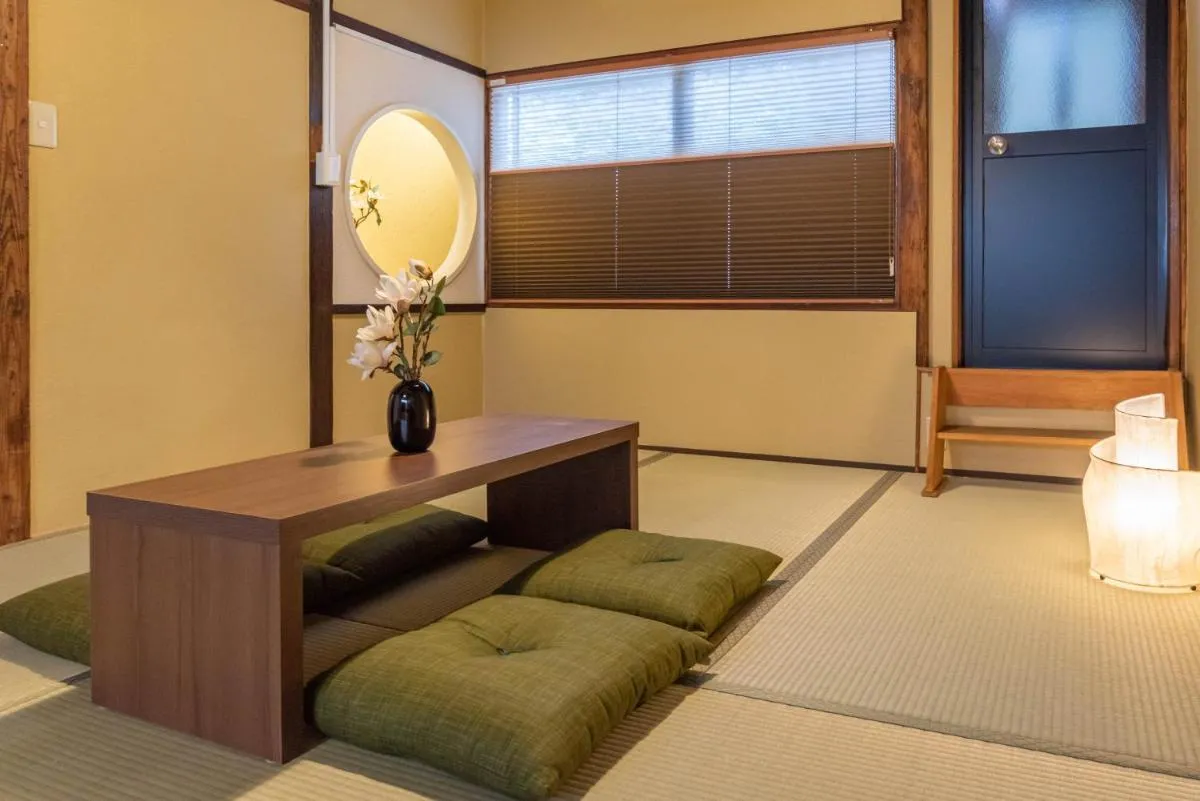 Image 4 of Bijou Suites Goen