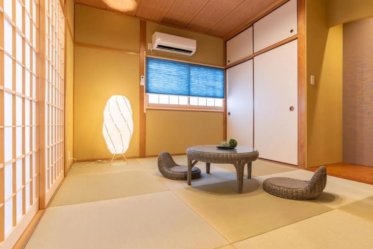 Image 2 of Bijou Suites Naniwa