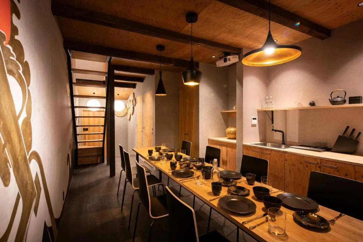 Image 3 of Contexted Boutique Villa