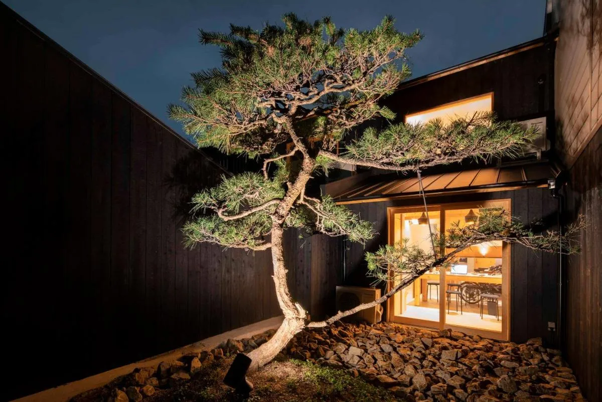 Image 4 of Contexted Boutique Villa