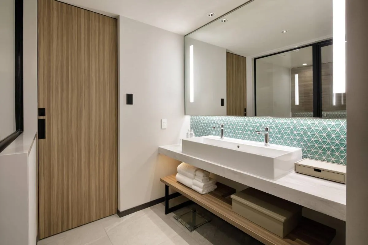 Image 2 of Courtyard by Marriott Osaka Honmachi