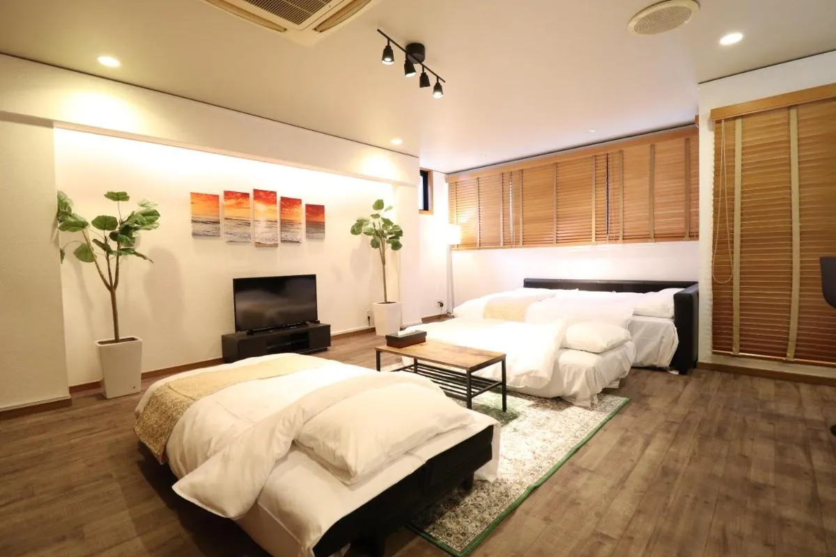 Image 6 of Crane Court KitaHorie
