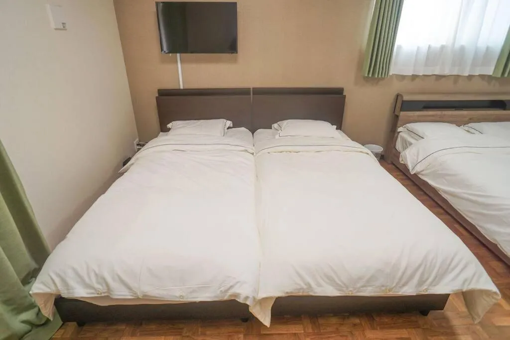 Image 6 of Direct to Namba,Korean town201