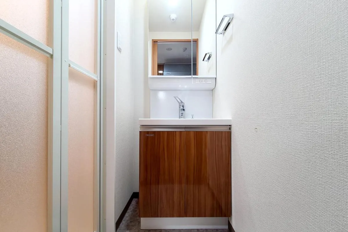 Image 2 of Grants Arita Nipponbashi
