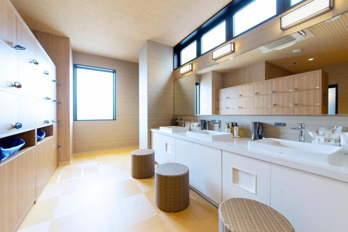 Image 2 of HOTEL HILLARYS Shinsaibashi
