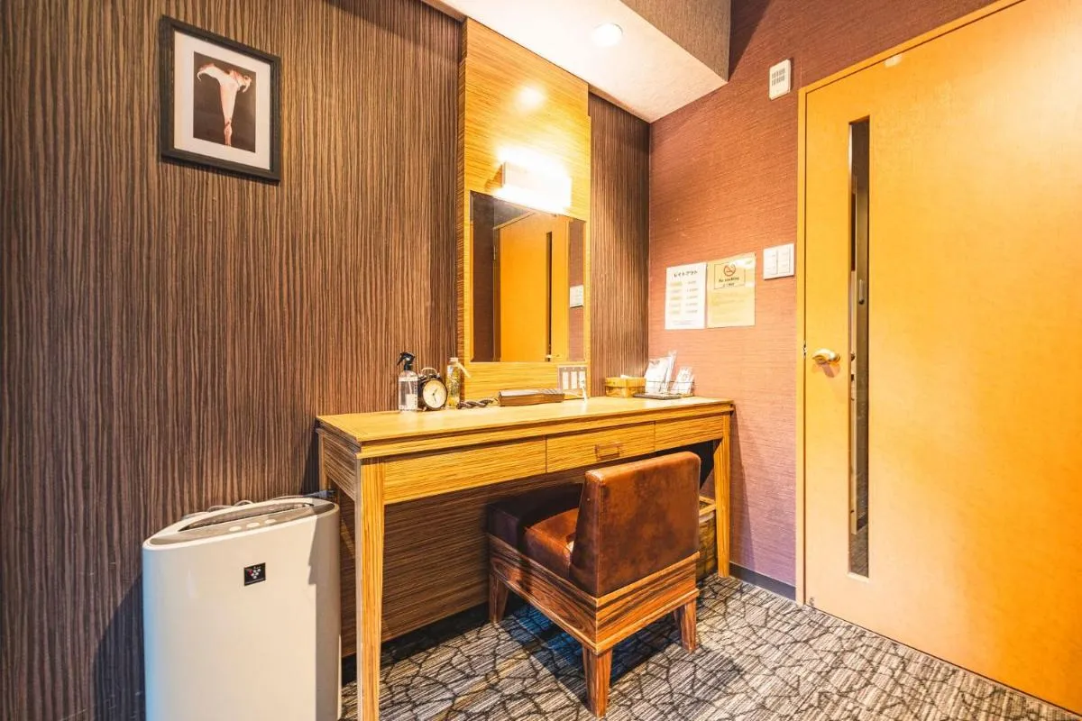 Image 2 of HOTEL RELIEF Namba Daikokuchou