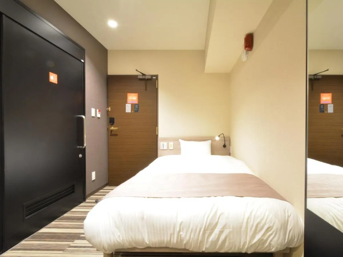 Image 1 of Hotel Sanrriott Shinsaibashi