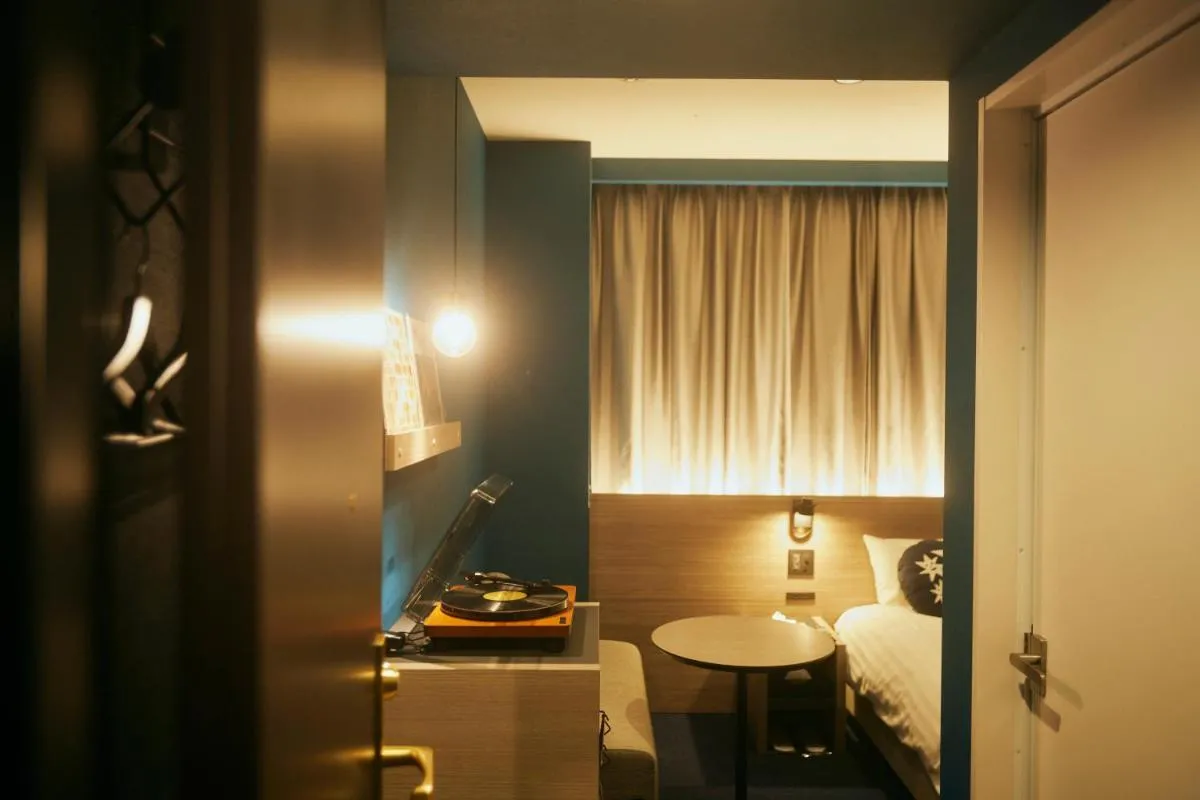 Image 2 of Hotel She, Osaka