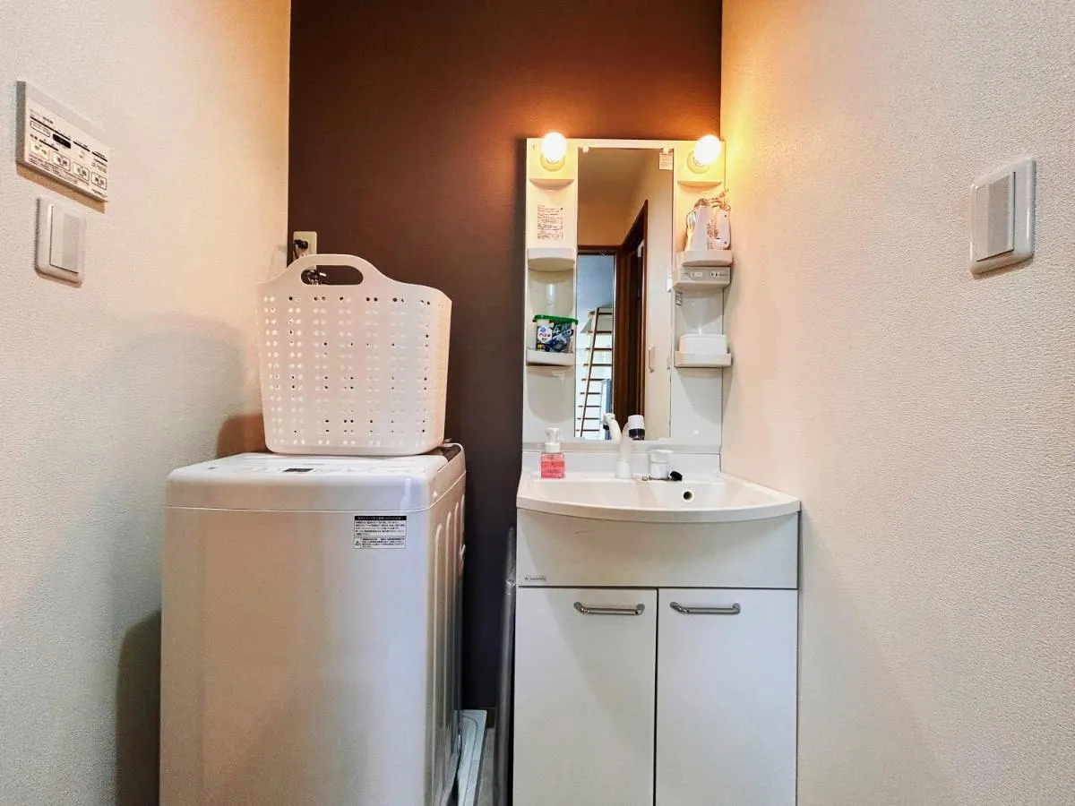 Image 2 of Modern and Traditional Fusion Villa in Umeda 3-Min Walk to Subway Ideal for Families and Groups