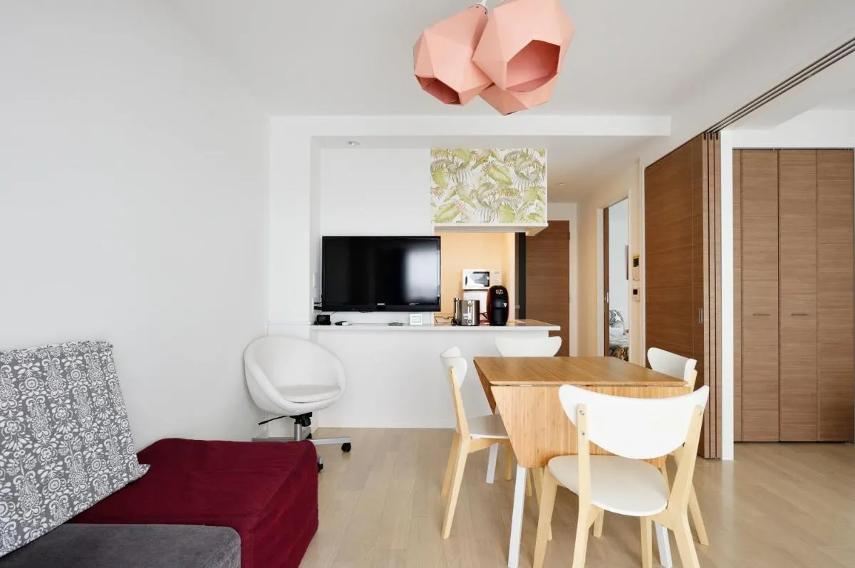 Image 4 of Namba 2 bedroom apartment, 1 min to Nippombashi