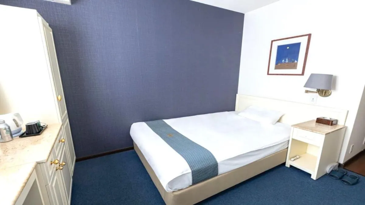 Image 3 of New Osaka Hotel Shinsaibashi