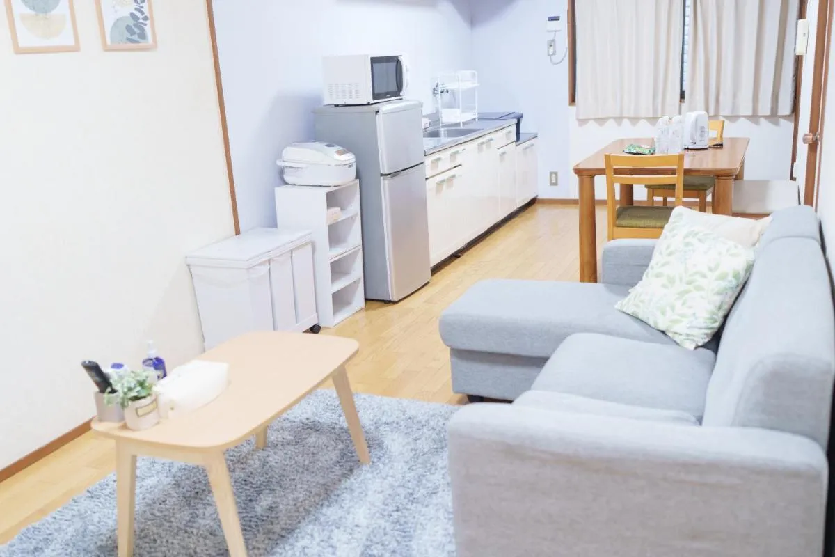 Image 3 of OK house2 住吉大社Available for up to 8 people