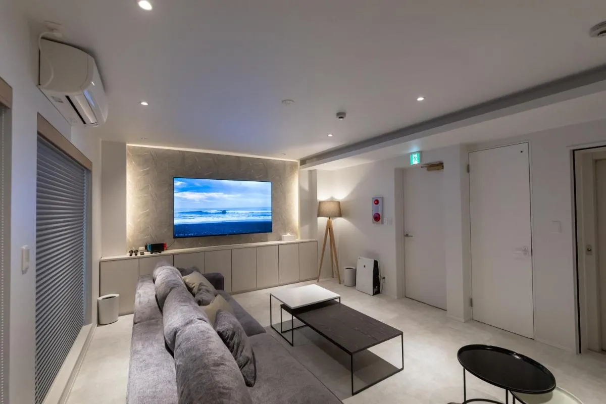 Image 3 of ONE WORLD 堺筋本町
