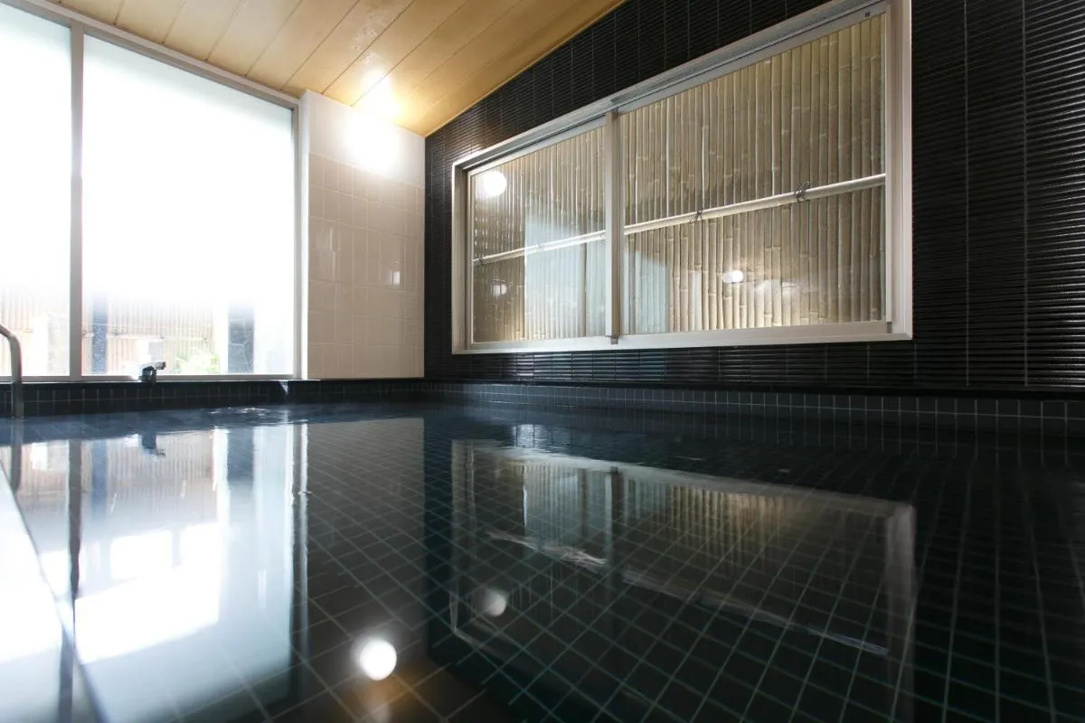 Image 2 of Osaka Corona Hotel