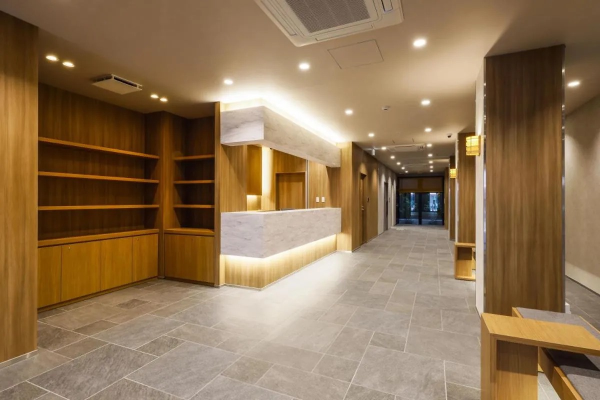 Image 1 of Plum Hotel