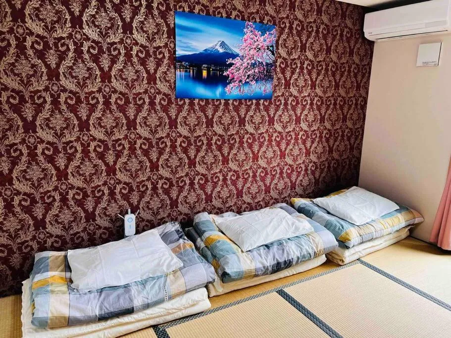 Image of 全新上线花跡民宿4号馆302，关西机场直达萩之茶屋出站一分钟！难波，心斋桥4分钟车程！