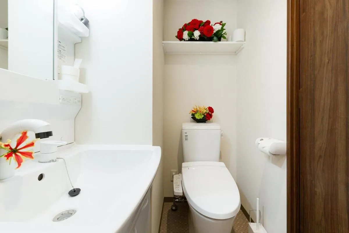 Image 2 of @RLiS_house Tsutenkaku – Vacation STAY 7971