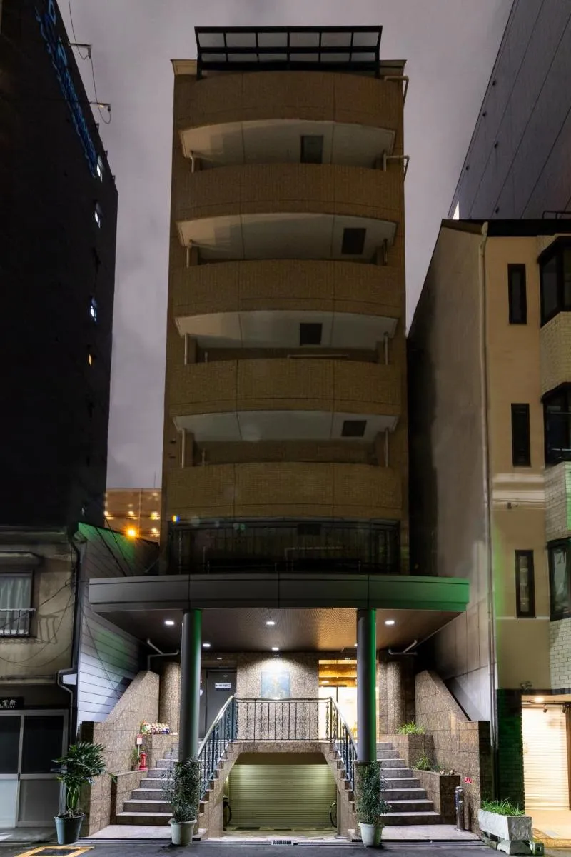 Image 3 of Sky Living Shinsaibashi East