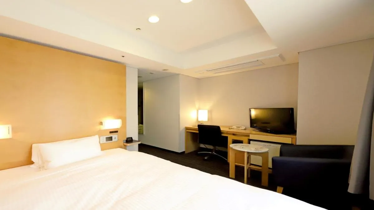 Image 3 of Smile Hotel Osaka Yotsubashi