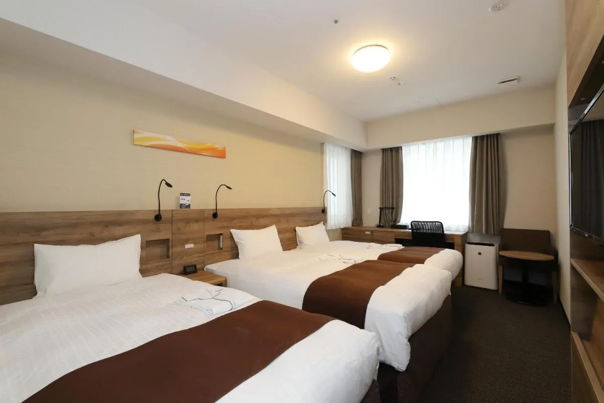 Image 1 of Smile Hotel Premium Osaka Higashishinsaibashi