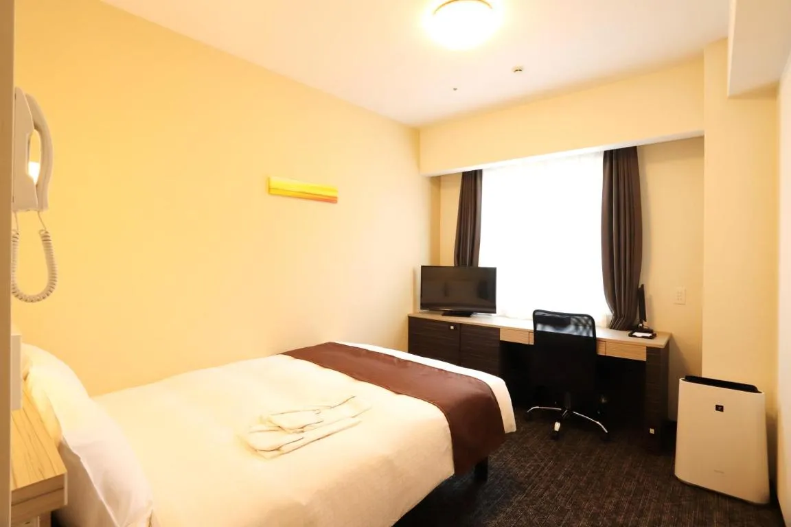 Image of Smile Hotel Premium Osaka Hommachi