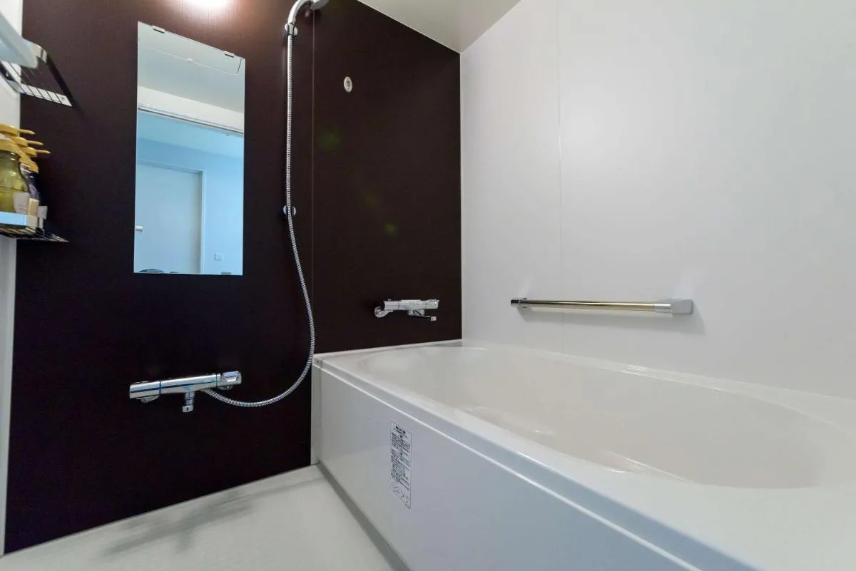 Image 2 of SureStay Plus Hotel by Best Western Shin-Osaka