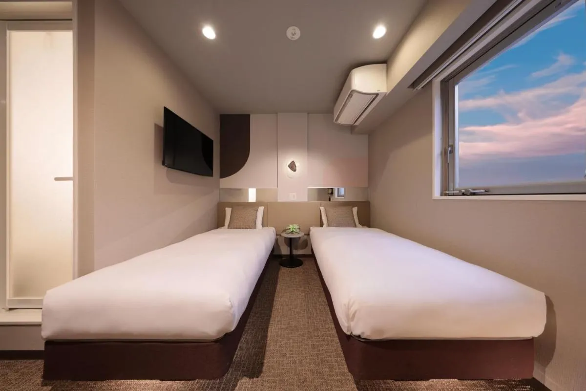 Image 5 of Tennouji Crystal Hotel