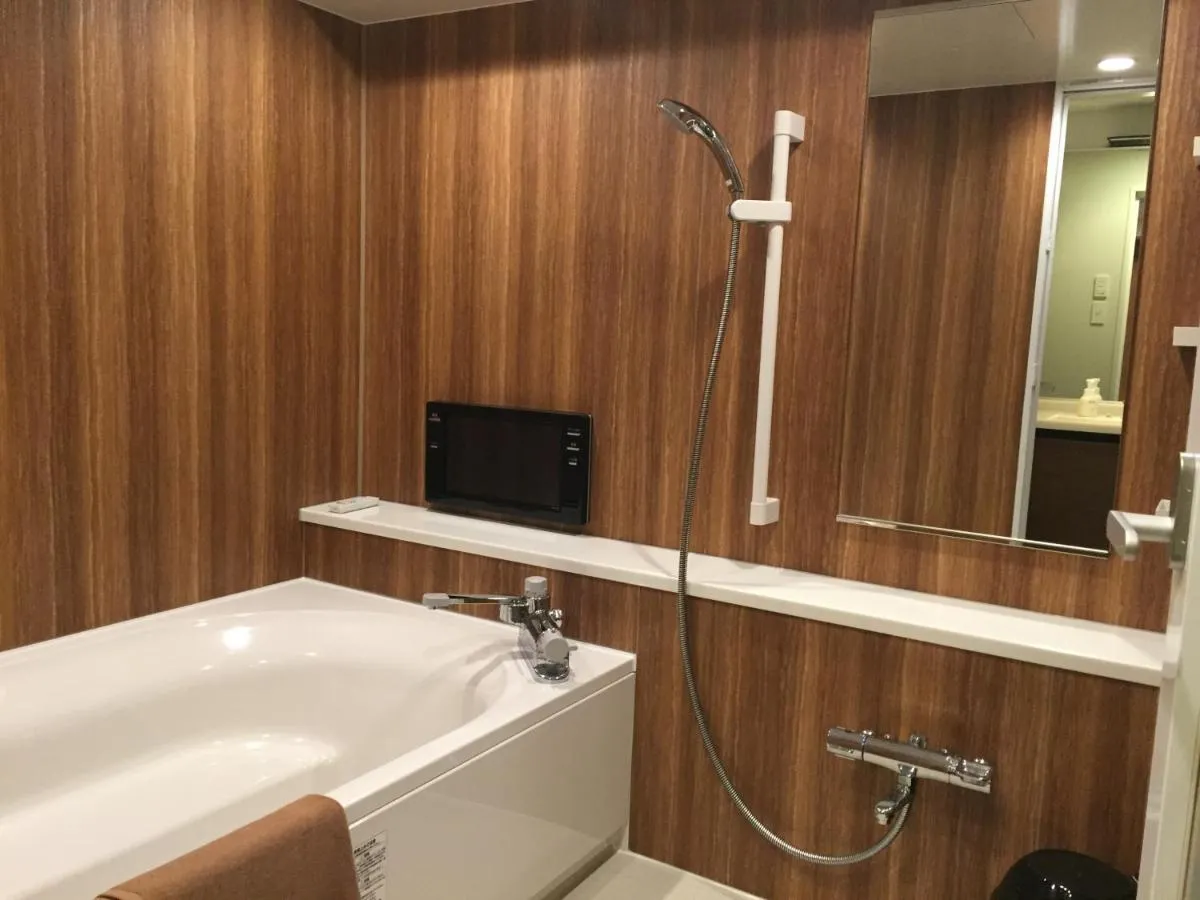 Image 1 of The Wall Hotel