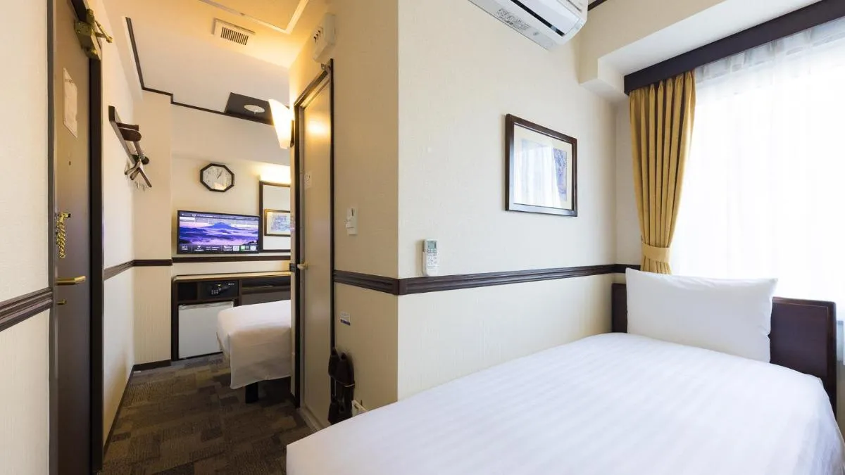 Image 3 of Toyoko Inn Osaka Shinsaibashi Nishi