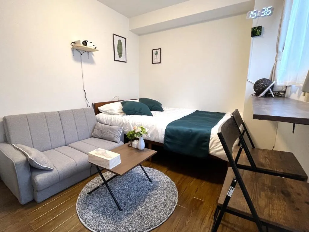 Image of 도톤보리신사이바시 지하철로 2분Jr이마미야역 도보2분 4인 CT403