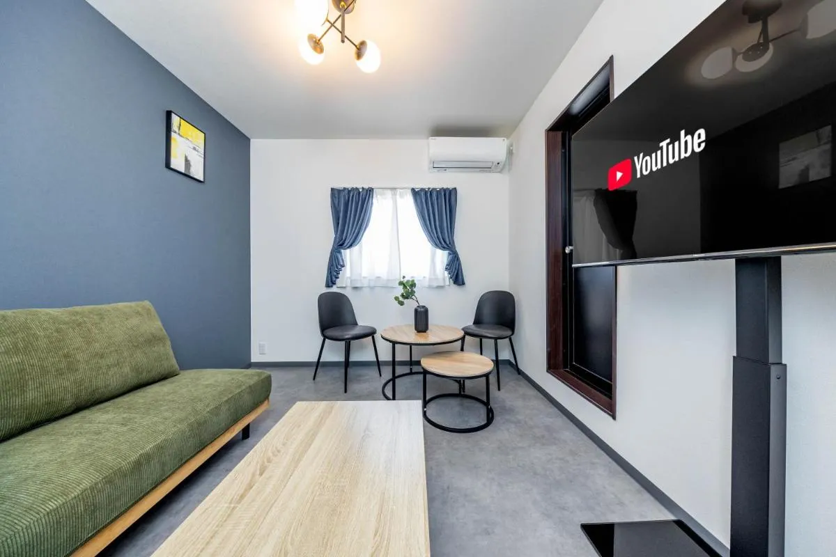 Image 2 of 1688 House Osaka C
