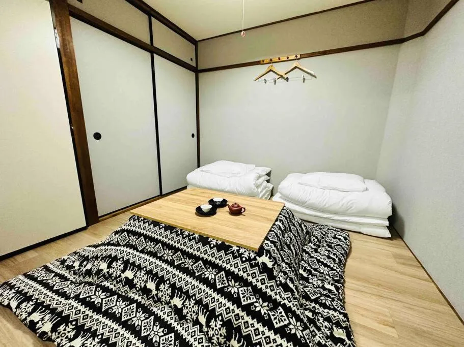 Image 3 of 205gblhouse,黒門市場がすぐ目の前,徒歩30秒,大阪人気の観光エリアへ徒歩圏内道頓堀徒歩7分,南海難波駅徒歩6分