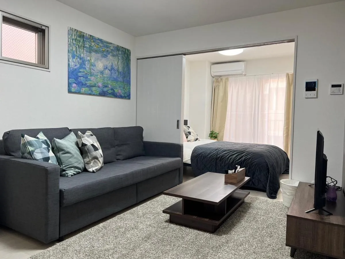 Image 1 of Apartment Namba Style VR