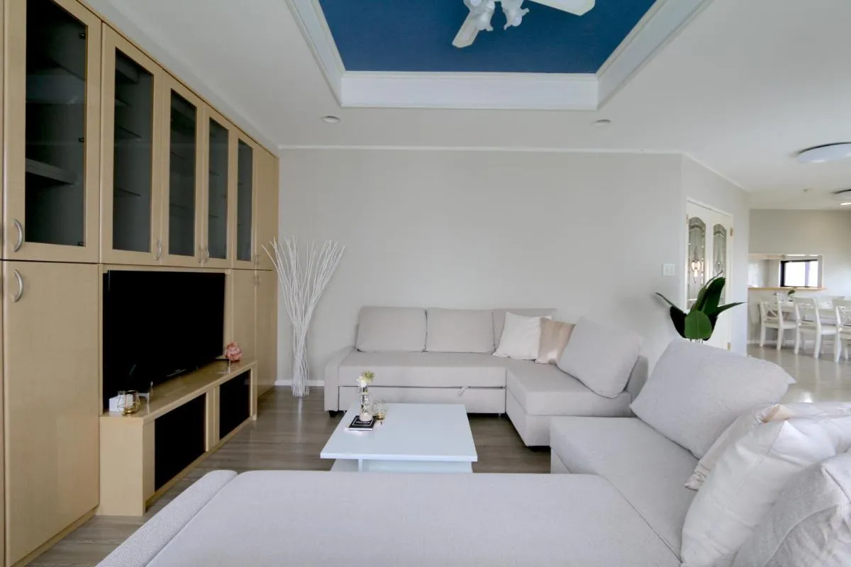 Image 4 of ELLE Namba Villa