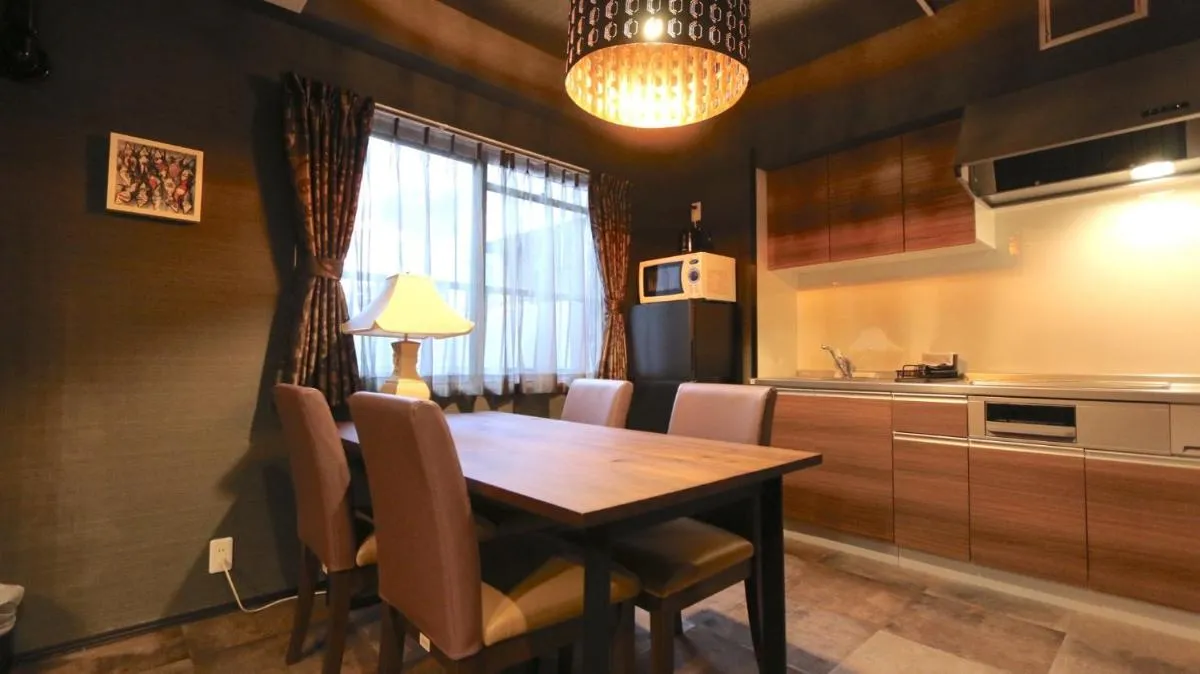 Image 3 of Elizabeth Garden – Vacation STAY 13899