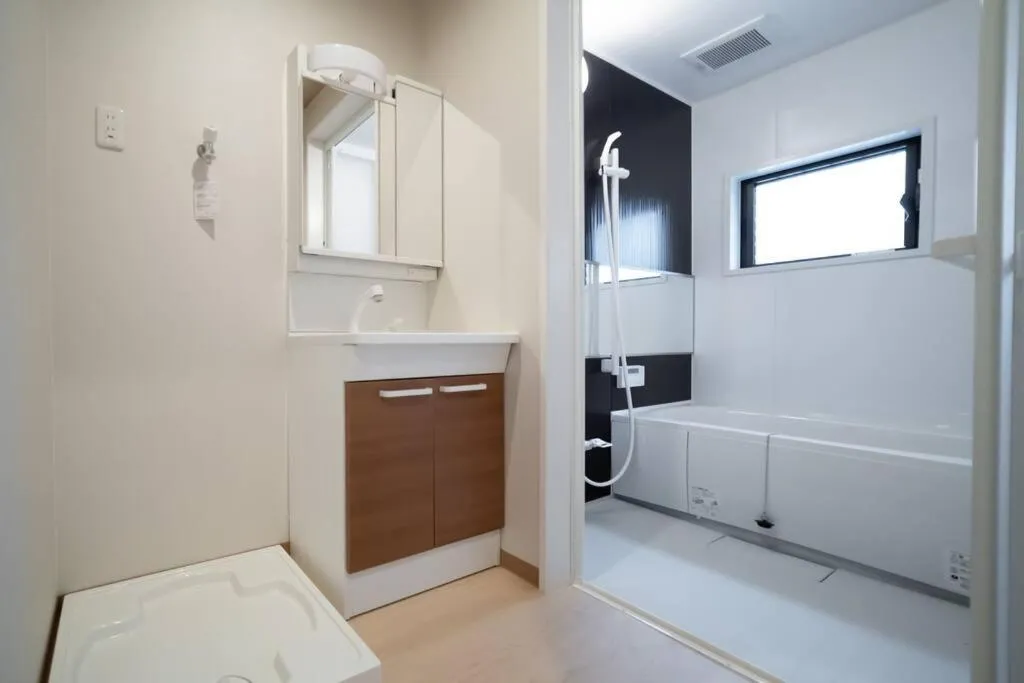 Image 2 of Entire House Rental in Central Osaka 山王