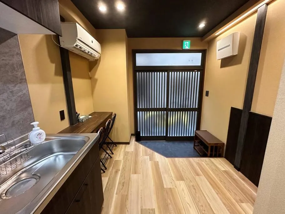 Image 1 of 敷津西二丁目 健杉 徒步至大國町站5分鐘 最多可住3人