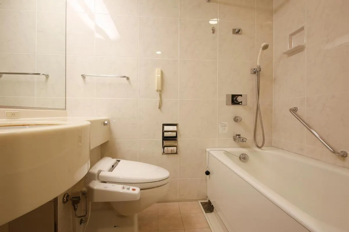 Image 2 of Hotel Keihan Universal Tower