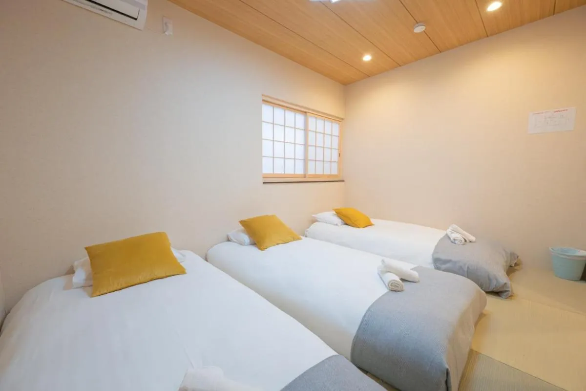 Image 1 of Official TRhouses 米御東桜 15 minutes to Shinsaibashi, Kuromon Market and Namba