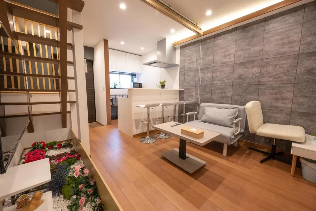 Image of Official TRhouses 米御東桜 15 minutes to Shinsaibashi, Kuromon Market and Namba
