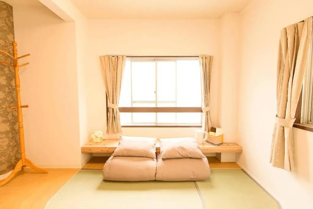 Image 1 of Osaka SENJU big Tatami house Max 16ppl direct to KIX airport
