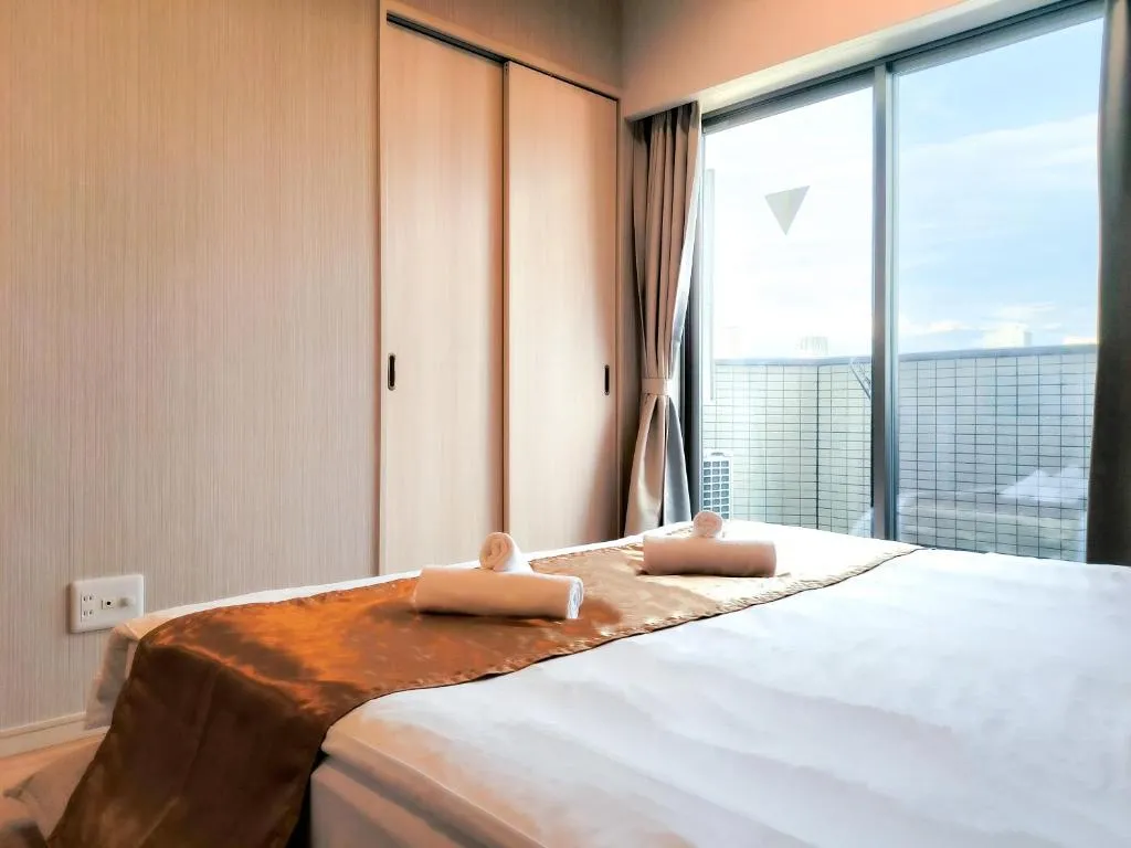 Image of Ostay Vermillion Namba