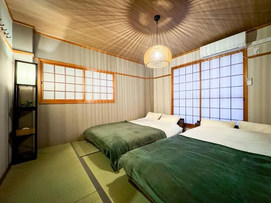 Image 1 of R 新大阪 FUJI サウナ付きの５LDK　3つのお風呂でグループで楽しめます。