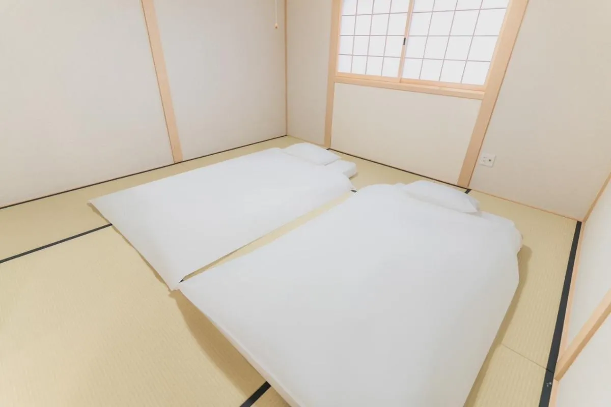 Image 3 of Renga House